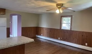 3 of 9 17 Easterbrooks Ave Unit 2 Apartment for rent in Bristol, RI