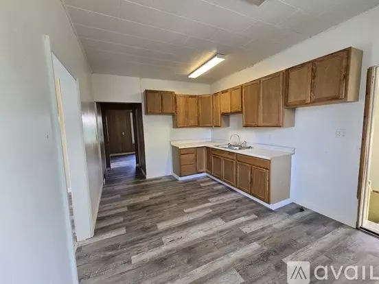 507 Blaine St Apartment for rent in Shelby, MT