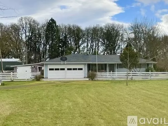 2424 53rd Ave SW Apartment for rent in Albany, OR