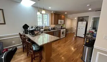 5 of 25 614 Main St Unit 2 Apartment for rent in Medford, MA