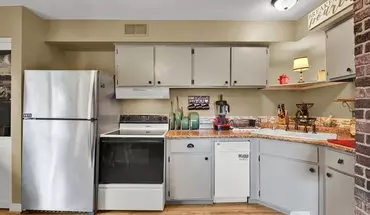 5 of 19 1434 Big Bend Rd Unit A Apartment for rent in Waukesha, WI