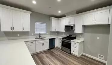 4 of 18 205 E Hawkeye Ave House for rent in Turlock, CA