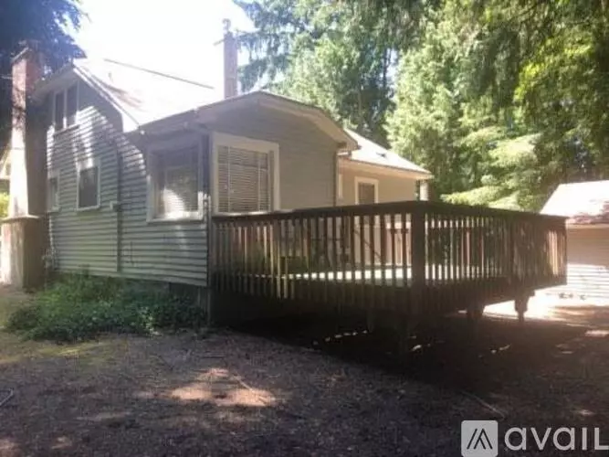 8528 SW 35th Ave House for rent in Portland, OR