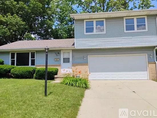 1604 Kingston Dr Apartment for rent in Urbana, IL