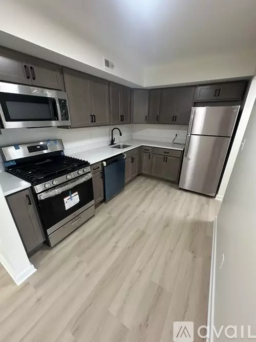 9218 Erie St Unit 2B Apartment for rent in Highland, IN