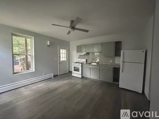 1605 3rd Ave Unit 1 Apartment for rent in Watervliet, NY