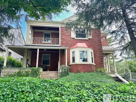 2817 Victoria Ave Unit 1 Apartment for rent in Cincinnati, OH 2817 Victoria Ave Unit 1 Apartment for rent in Cincinnati, OH