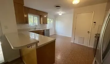 4 of 12 2117 Deerfield Ave House for rent in Redding, CA