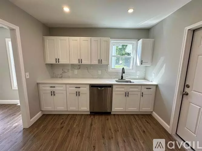 197 Shaw St Unit 197 Apartment for rent in New London, CT