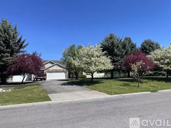 2369 N Howell Rd House for rent in Post Falls, ID