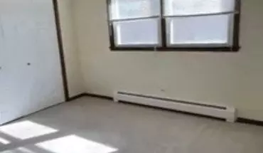 2 of 7 4612 Maple Avenue, Unit 2S Apartment for rent in Brookfield, IL