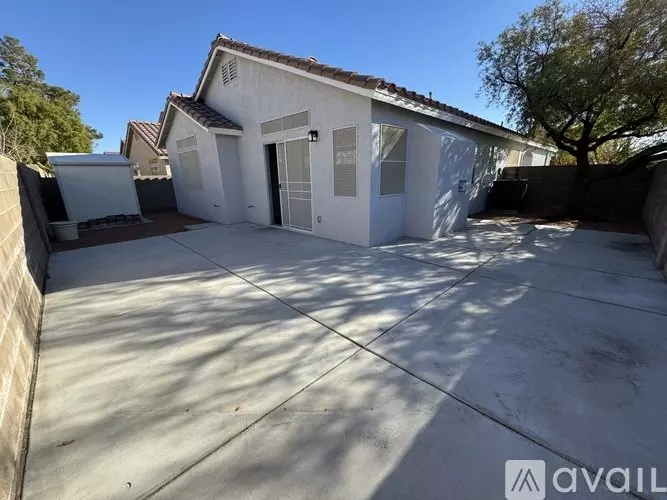 7266 Crest Peak Ave House for rent in Las Vegas, NV