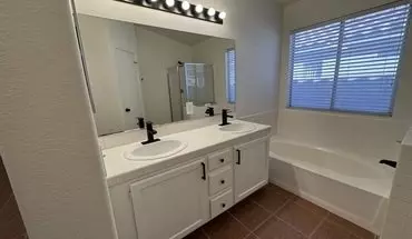 3 of 15 7266 Crest Peak Ave House for rent in Las Vegas, NV