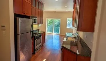 4 of 12 2844 N Hamlin Ave Unit 2 Apartment for rent in Chicago, IL
