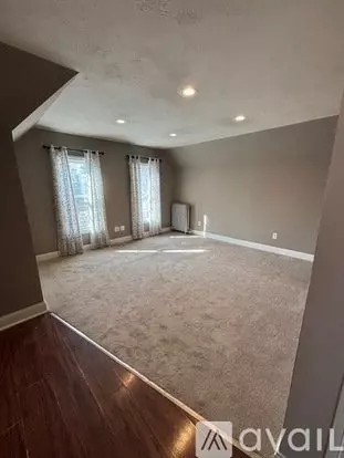 43 Buzzell St Unit 2 Apartment for rent in Manchester, NH