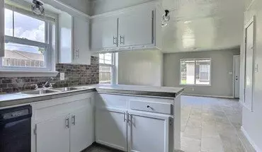 3 of 11 6116 S Madison Pl Unit A Apartment for rent in Tulsa, OK