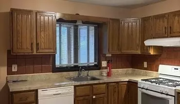 3 of 19 336 Lagrange St Unit 1 Apartment for rent in Boston, MA