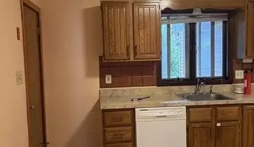 4 of 19 336 Lagrange St Unit 1 Apartment for rent in Boston, MA