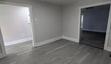 3 of 33 E 18th Ave Unit 1 Apartment for rent in Munhall, PA