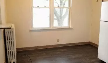 5 of 9 5837 Nicholson St Unit 3 Apartment for rent in Pittsburgh, PA