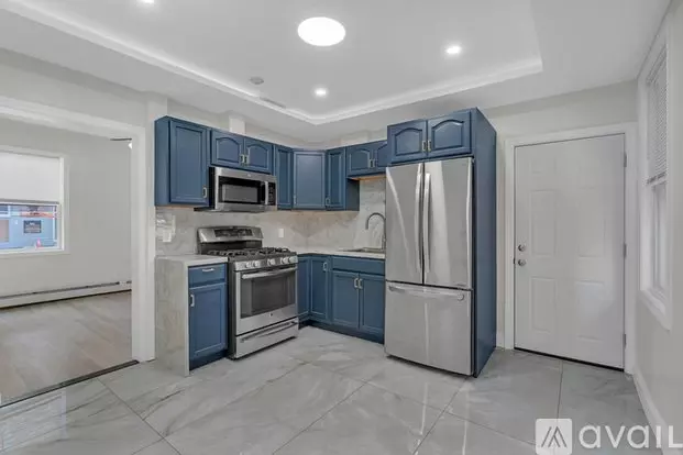458 High St Unit 1 Apartment for rent in Central Falls, RI