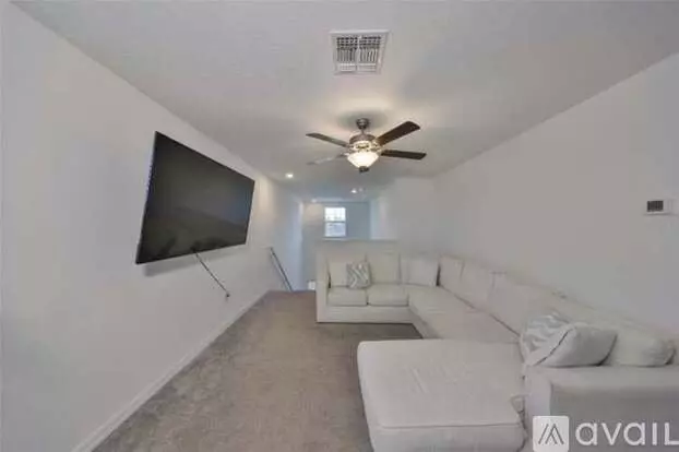 9914 Calypso Orchid Ct Apartment for rent in Riverview, FL