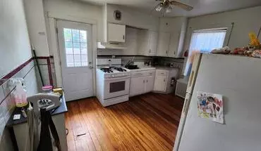 3 of 12 2310 Hoffer Ave Unit 2nd Apartment for rent in Reading, PA