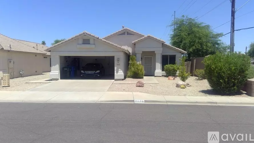 3136 E Roveen Ave House for rent in Phoenix, AZ