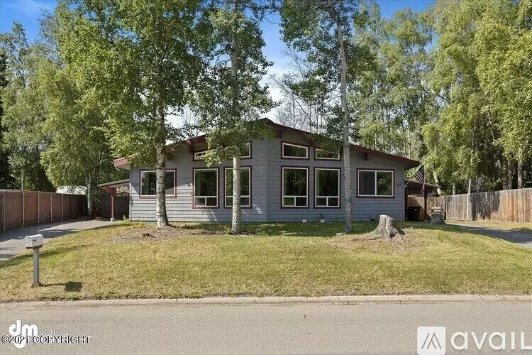 4106 Vance Dr House for rent in Anchorage, AK