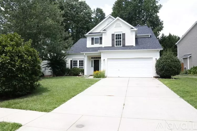 9816 Waltham Ct House for rent in Concord, NC
