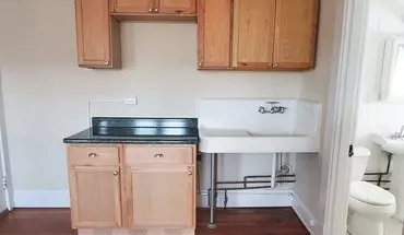 3 of 10 4033 Edwards Rd Unit 6 Apartment for rent in Cincinnati, OH