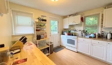 4 of 13 26 Greymere Rd Unit 2 Apartment for rent in Boston, MA