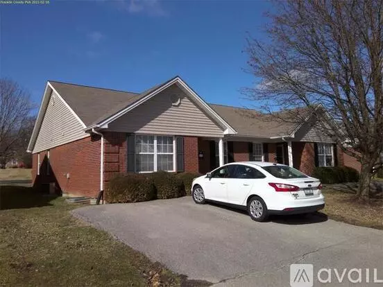321 Brighton Park Blvd Unit C1 Apartment for rent in Frankfort, KY
