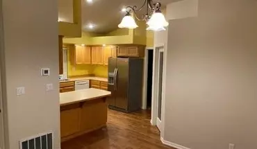 2 of 10 270 Stonebrook Way House for rent in Merlin, OR