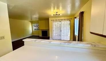 4 of 19 11275 Avenida De Los Lobos, Unit B Apartment for rent in San Diego, CA