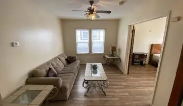 2 of 6 213 Cherry St Unit 2 Apartment for rent in Syracuse, NY