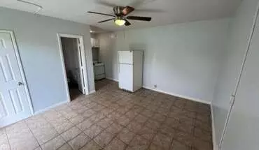 3 of 5 3300 Broadway, Unit 16 Apartment for rent in West Palm Beach, FL