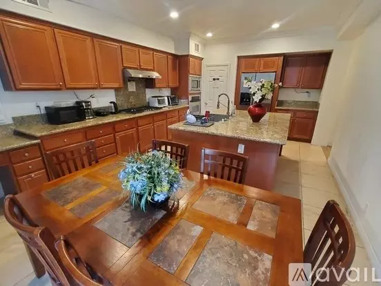 13238 Wooden Gate Way Unit J Apartment for rent in Corona, CA