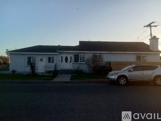 6603 Crossway Dr House for rent in Pico Rivera, CA