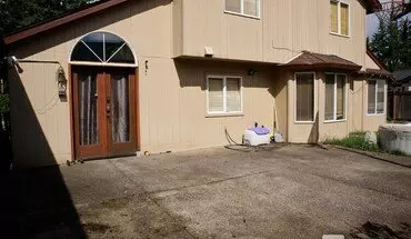 4 of 25 3012 SE 157th Ave House for rent in Portland, OR