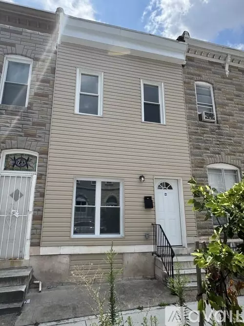 1733 E Lafayette Ave House for rent in Baltimore, MD