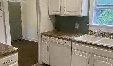 3 of 29 106 Carrier St Unit 106 NE Apartment for rent in Grand Rapids, MI