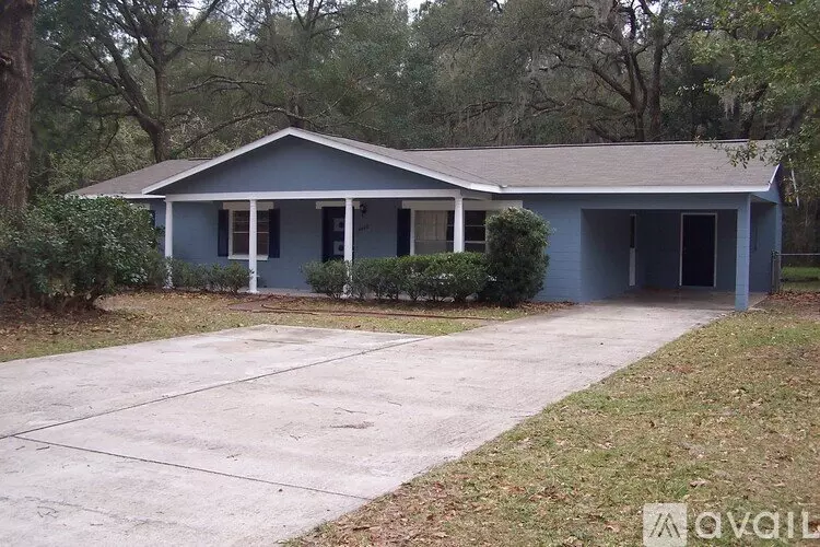 4620 SW 20th Ter House for rent in Gainesville, FL