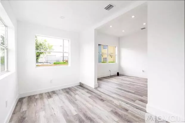 2135 SW 4th St Apartment for rent in Miami, FL 2135 SW 4th St Apartment for rent in Miami, FL