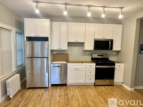 2494 St Johns Ave, Unit 1SW Apartment for rent in Highland Park, IL