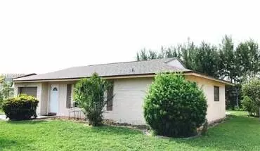 2 of 11 NW 81st Mnr House for rent in Tamarac, FL