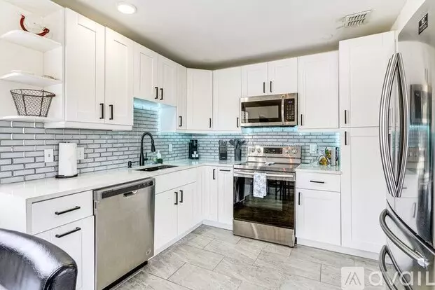 3022 W Frierson Ave Apartment for rent in Tampa, FL