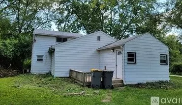 2 of 19 401 E Dixie St House for rent in Bloomington, IN
