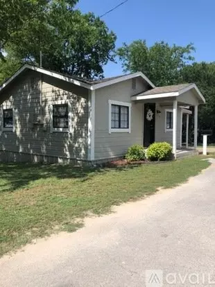 746 N 7th St Apartment for rent in Midlothian, TX