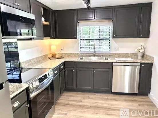 746 N 7th St Apartment for rent in Midlothian, TX